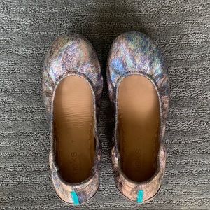 Love Potion Tieks Sz 7